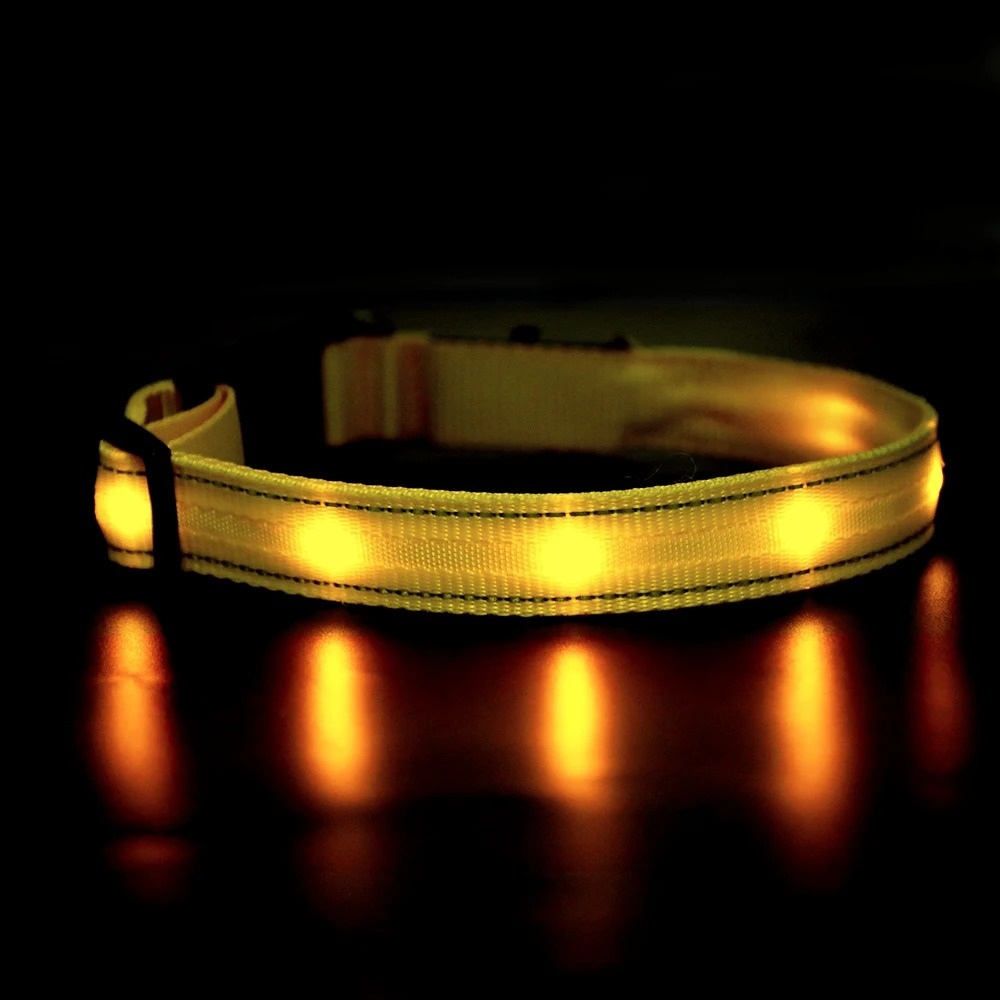 Rechargeable LED Dog Collar – Reflective Night Safety Visibility – Waterproof Nylon – USB Light‑Up Adjustable (S–L) – Small to Large Dogs